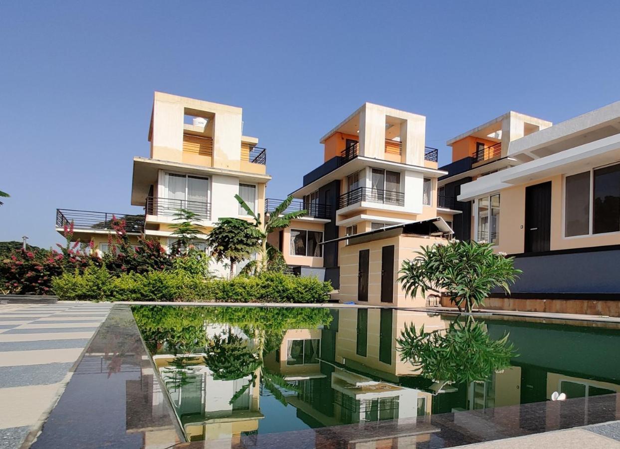 Royal Meadows - Igatpuri Bungalow B Extérieur photo