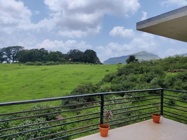 Royal Meadows - Igatpuri Bungalow B Extérieur photo
