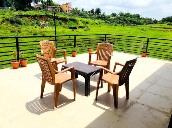 Royal Meadows - Igatpuri Bungalow B Extérieur photo